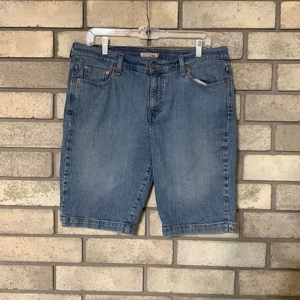 RARE Levi’s  515 jeans shorts size 14